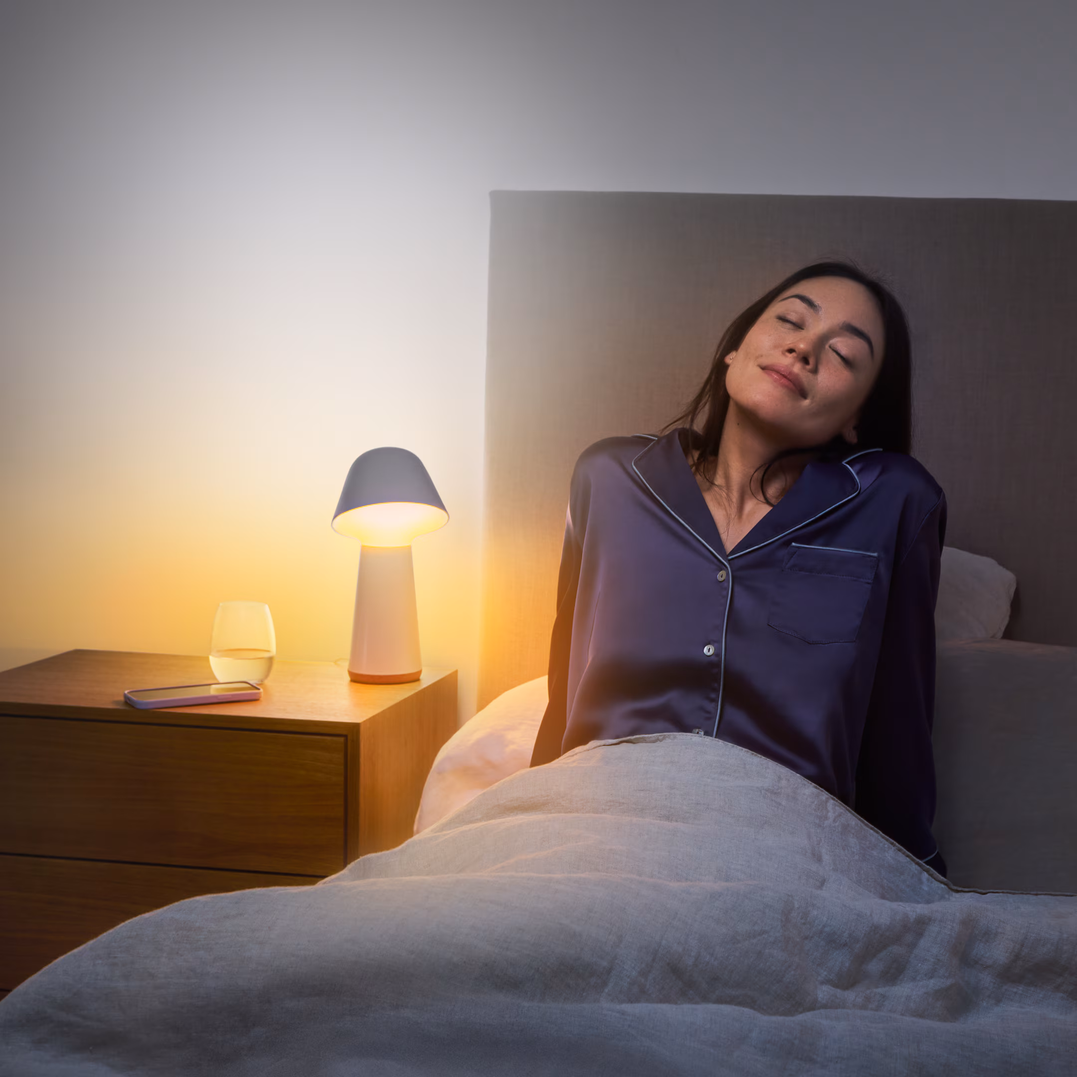 Philips Hue launches a new sunrise lamp with eye-catchy design